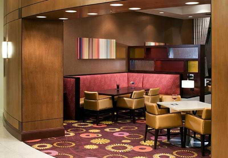 酒店 Richmond Marriott