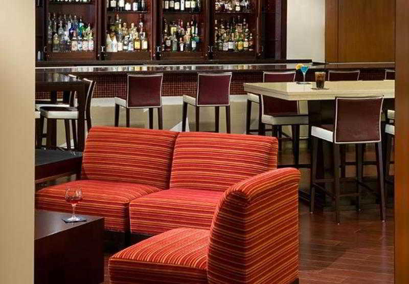 酒店 Richmond Marriott