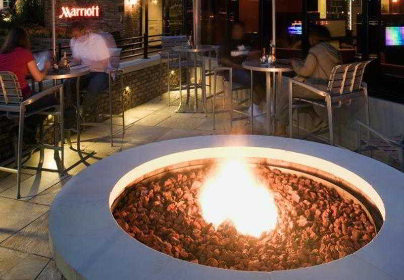 酒店 Richmond Marriott