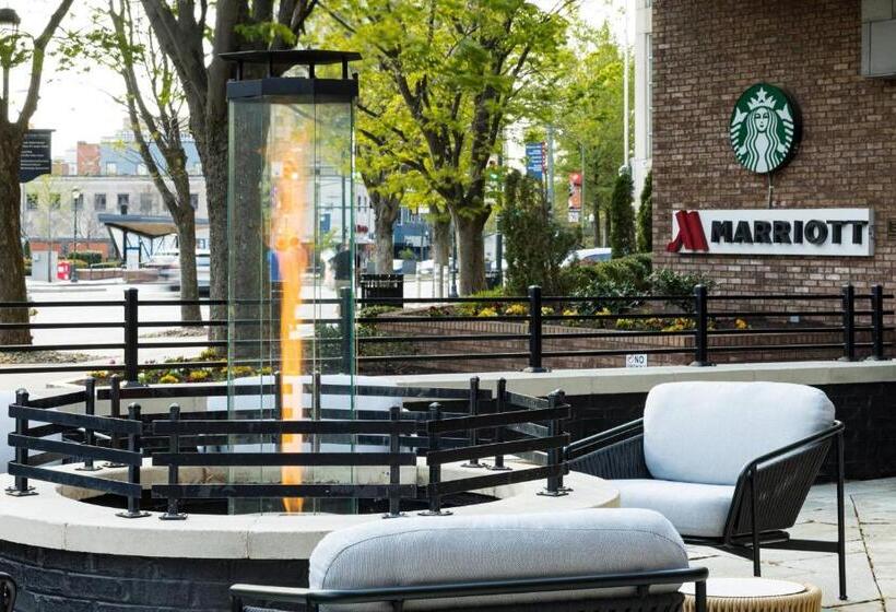 酒店 Richmond Marriott