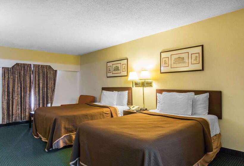 هتل Rodeway Inn & Suites