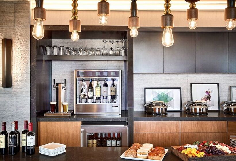 בית מלון כפרי San Antonio Marriott Rivercenter On The River Walk