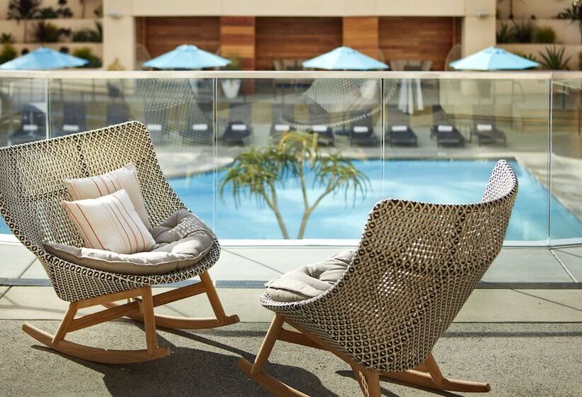 Отель San Diego Marriott Mission Valley