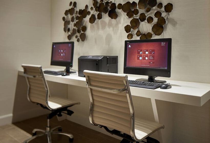 Отель San Diego Marriott Mission Valley