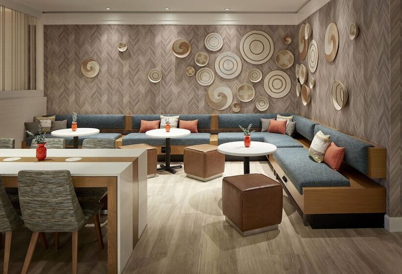 Отель San Diego Marriott Mission Valley