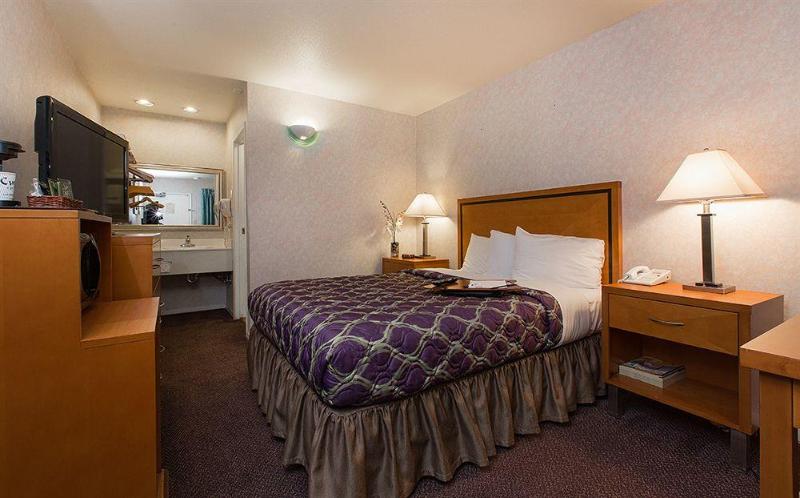 فندق Soma Park Inn