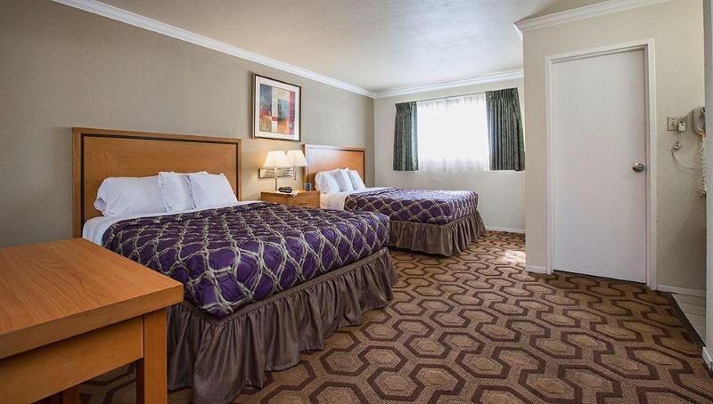 فندق Soma Park Inn