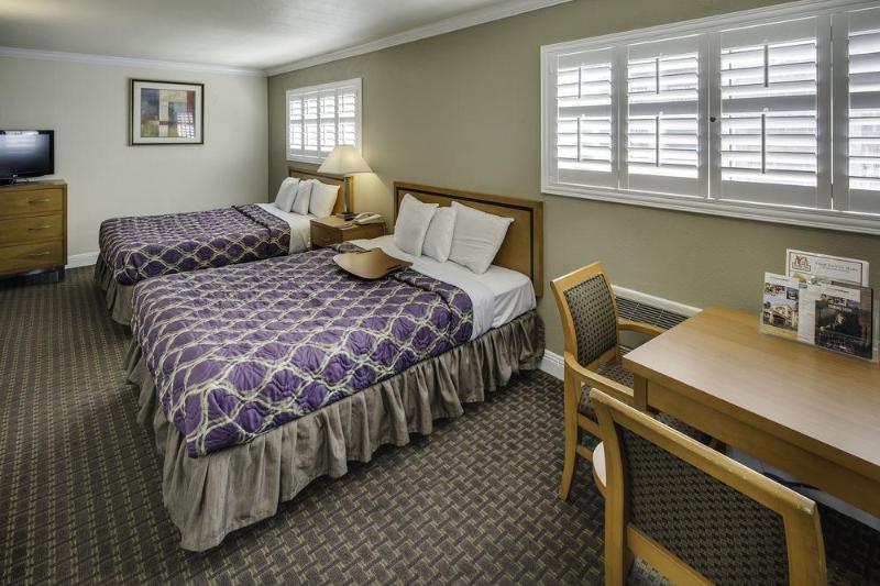 فندق Soma Park Inn