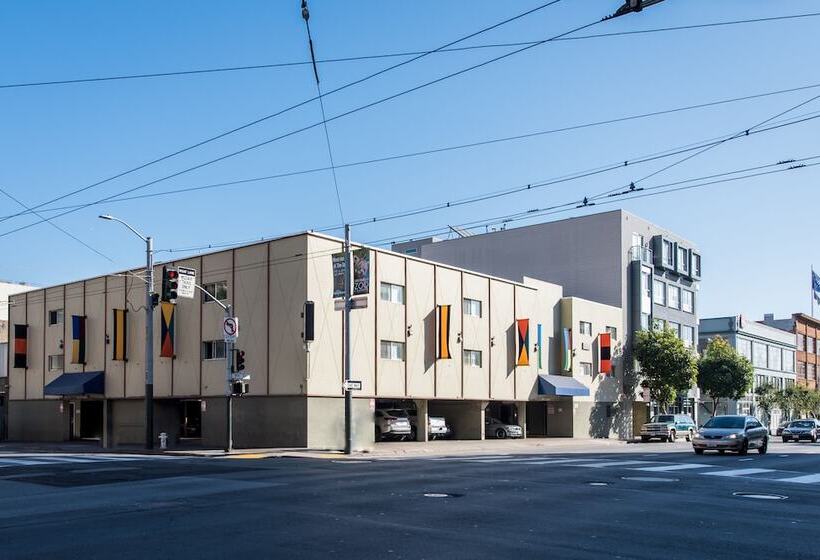 فندق Soma Park Inn