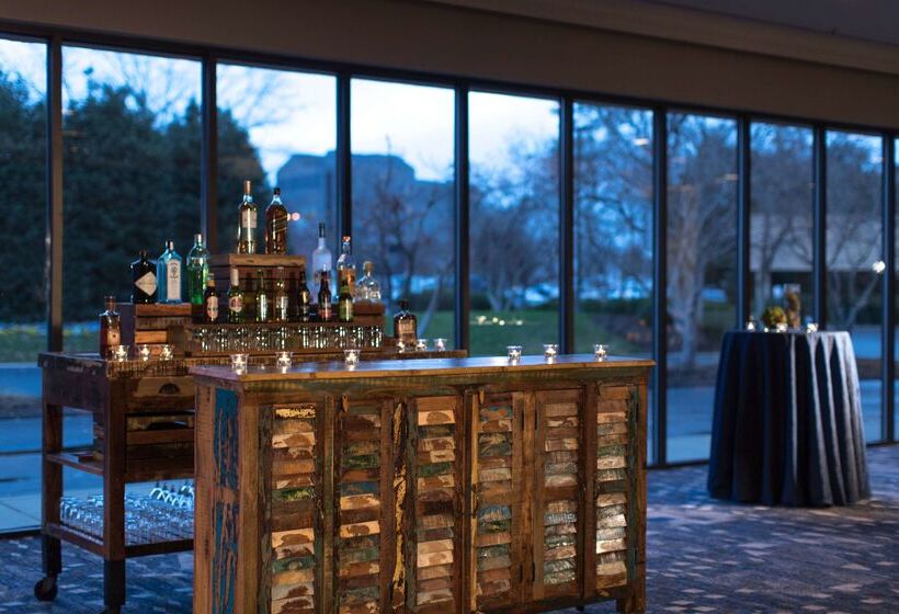 هتل Sonesta Nashville Airport