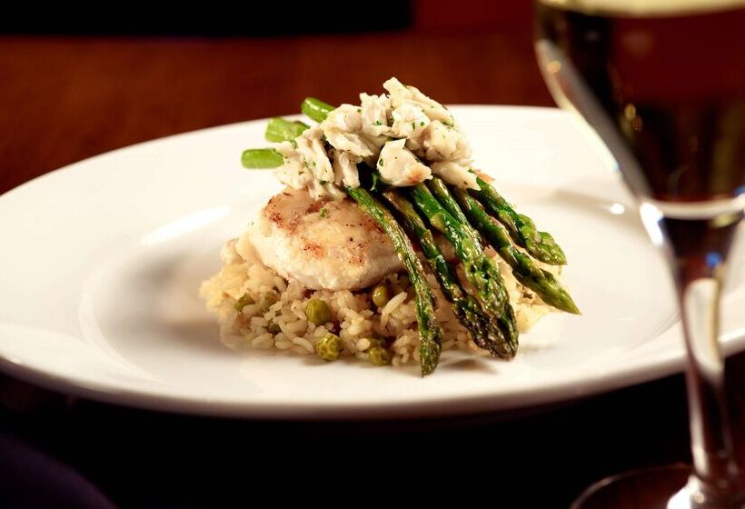 هتل Sonesta Nashville Airport