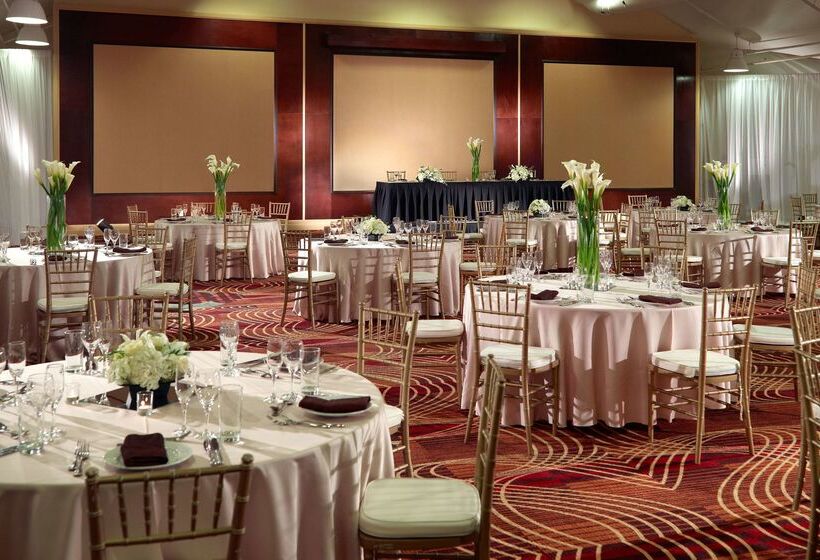 هتل Sonesta Nashville Airport