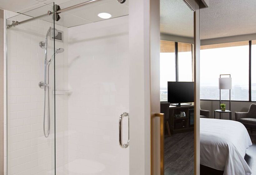 هتل Sonesta Nashville Airport