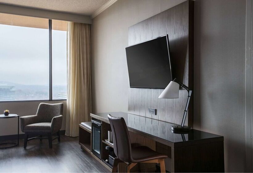 هتل Sonesta Nashville Airport