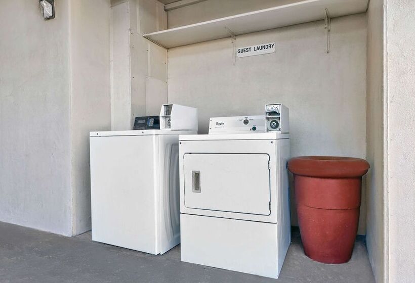 Отель Studio 6denton, Tx  Unt