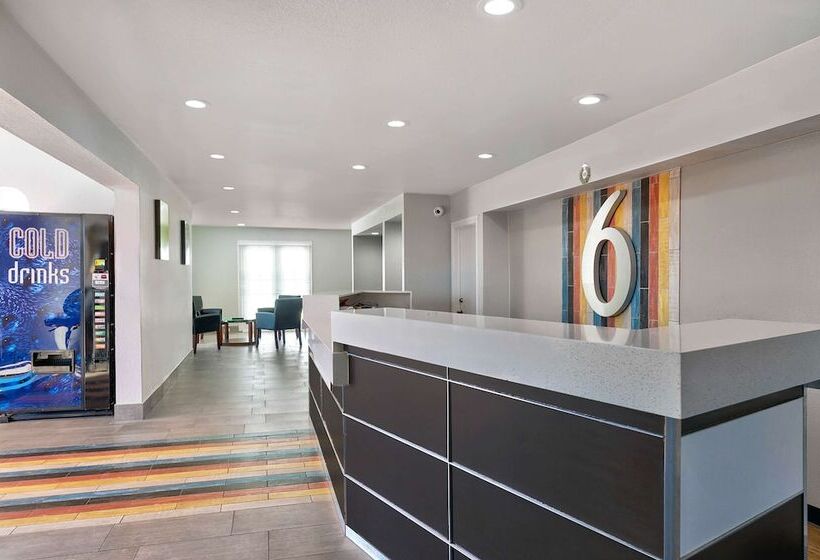 Отель Studio 6denton, Tx  Unt