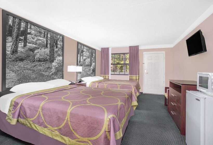 فندق Super 8 By Wyndham Austell/six Flags