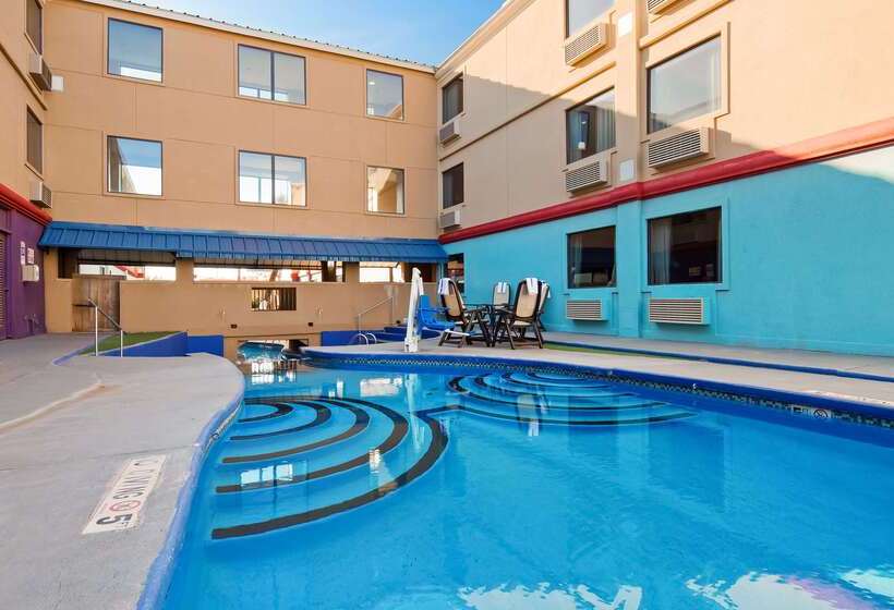 Surestay Plus Hotel By Best Western Lubbock Medical Center