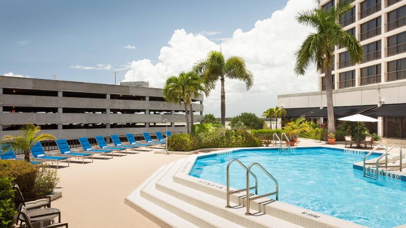 בית מלון כפרי Tampa Airport Marriott