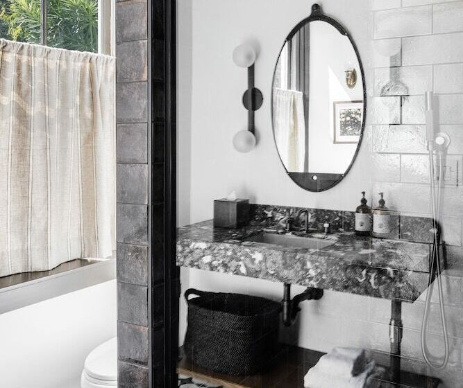 فندق The Madrona