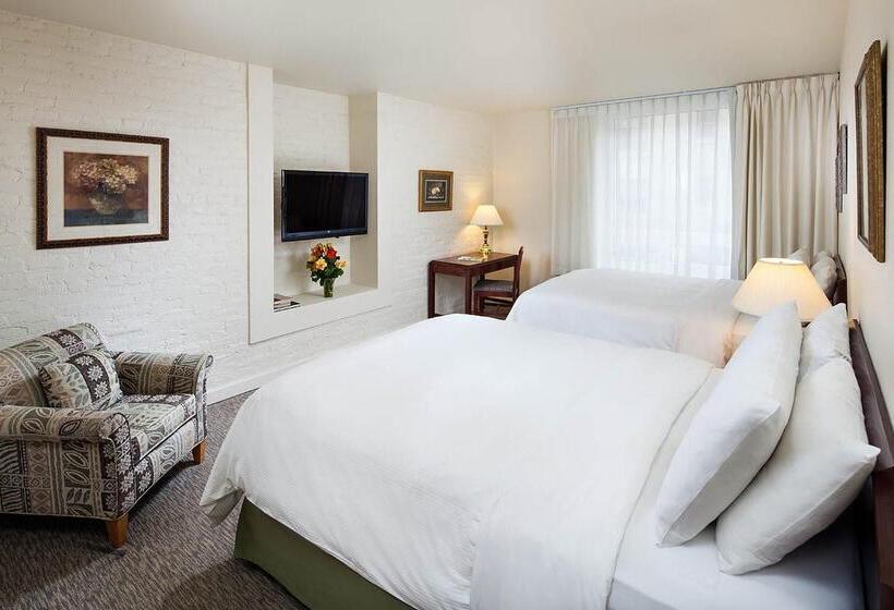 ホテル The Mark Spencer