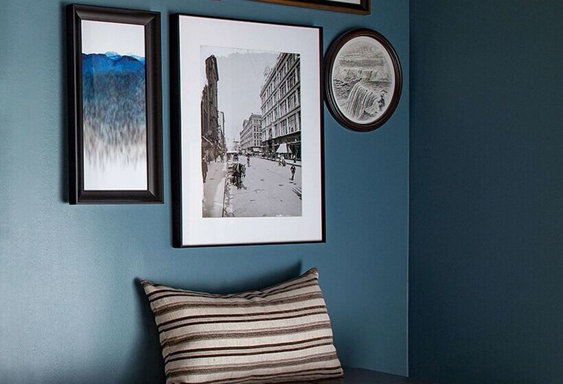 The Marquette Hotel, Curio Collection By Hilton