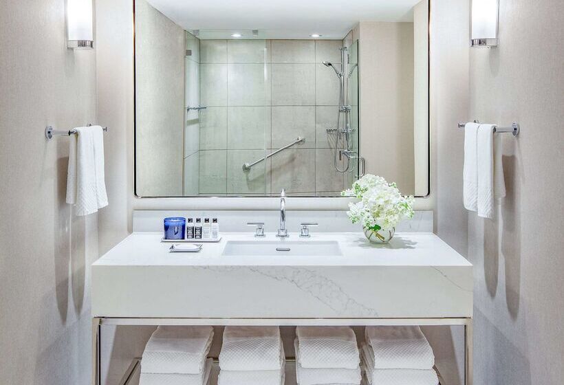 The Marquette Hotel, Curio Collection By Hilton