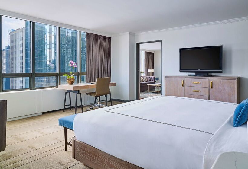 The Marquette Hotel, Curio Collection By Hilton