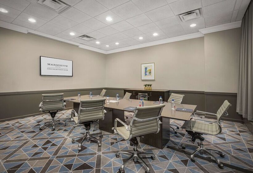 The Marquette Hotel, Curio Collection By Hilton