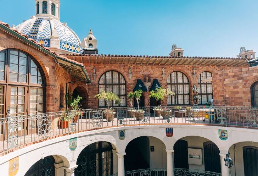 The Mission Inn Hotel And Spa