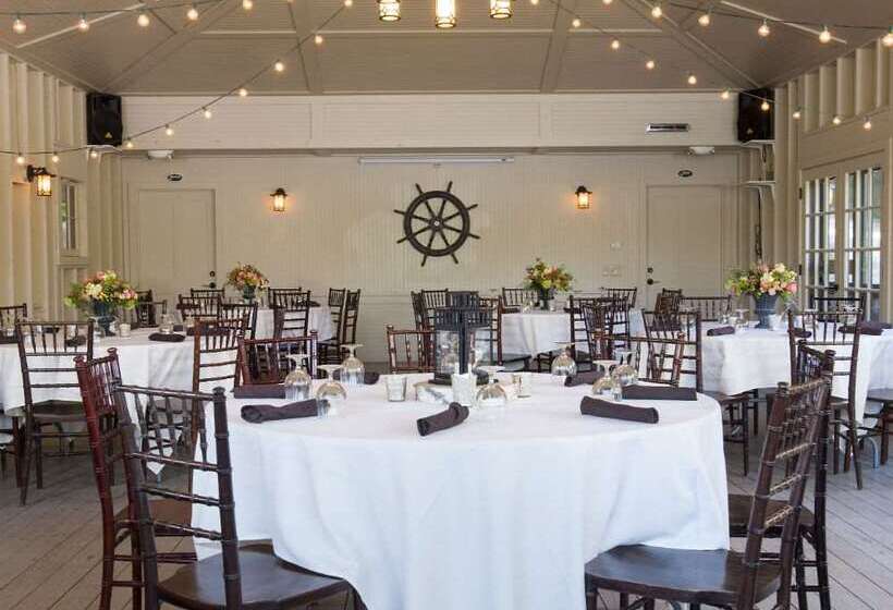 ホテル The Mountain Top Inn & Resort