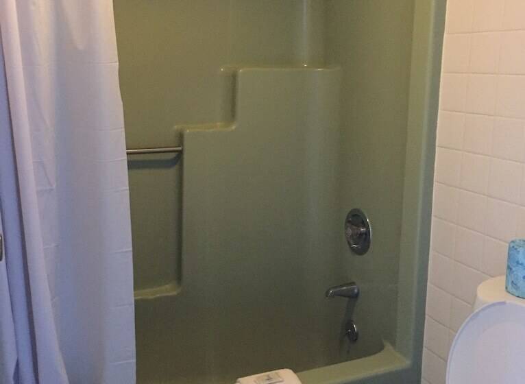 فندق The Mountaineer Inn