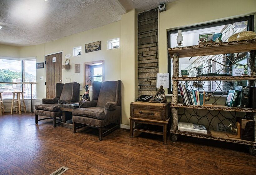 فندق The Mountaineer Inn