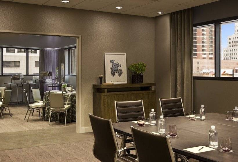 בית מלון כפרי Thompson Chicago, By Hyatt