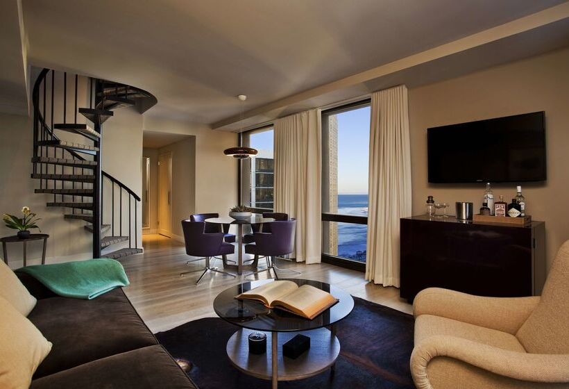 호텔 Thompson Chicago, By Hyatt