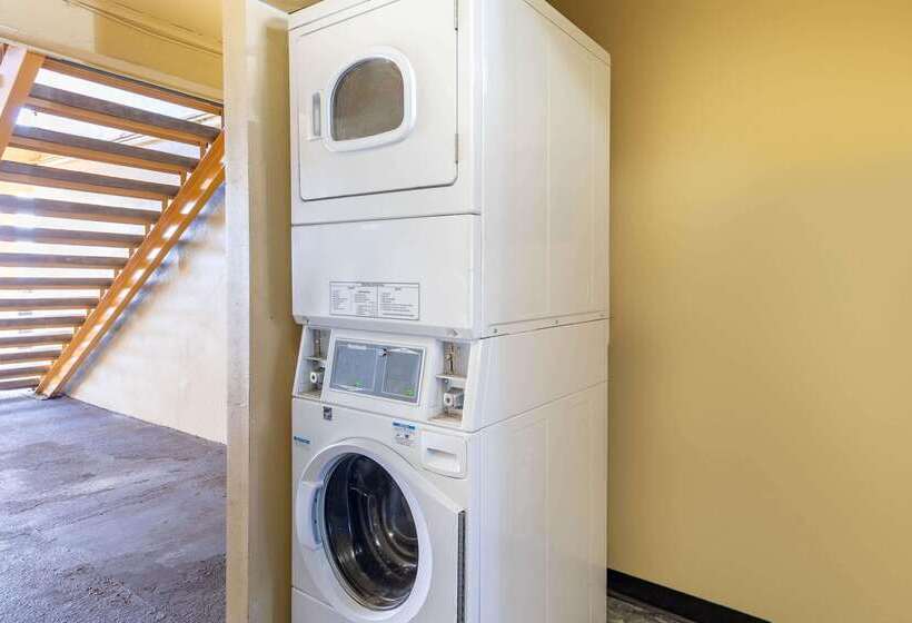 호텔 Travelodge By Wyndham El Paso Airport