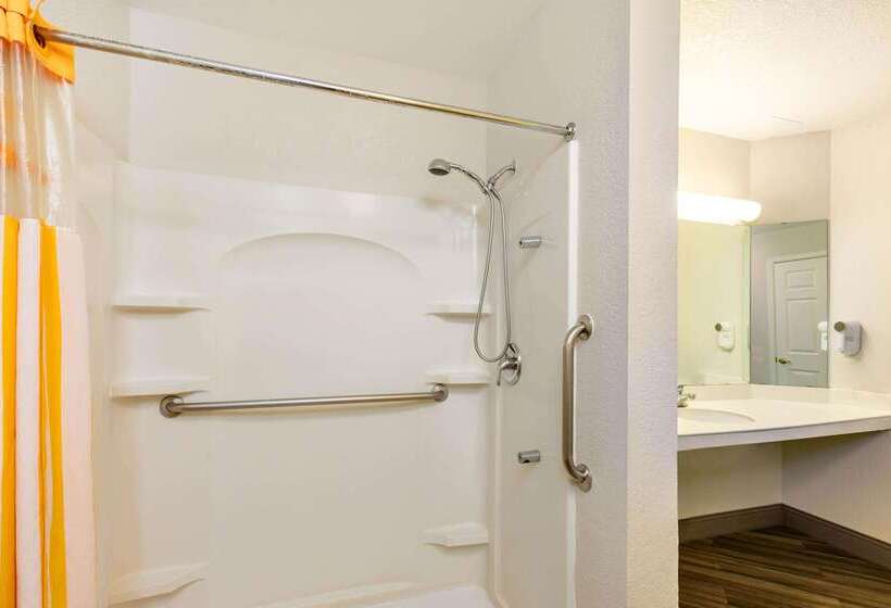 호텔 Travelodge By Wyndham El Paso Airport