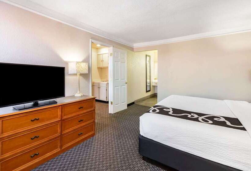 호텔 Travelodge By Wyndham El Paso Airport