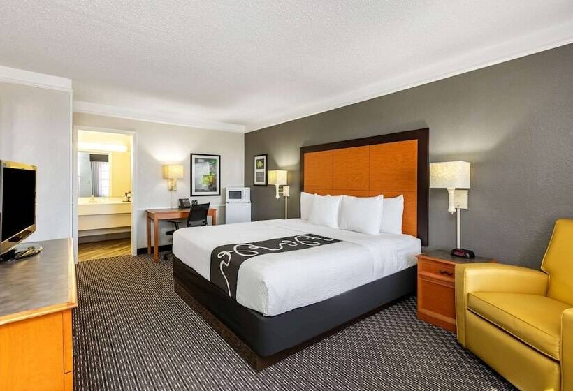 호텔 Travelodge By Wyndham El Paso Airport