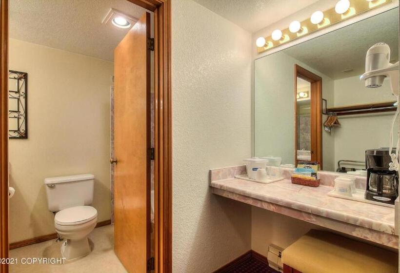 בית מלון כפרי Travelodge By Wyndham Juneau