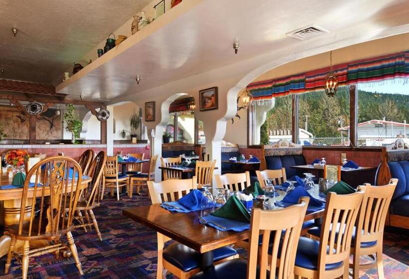 בית מלון כפרי Travelodge By Wyndham Juneau