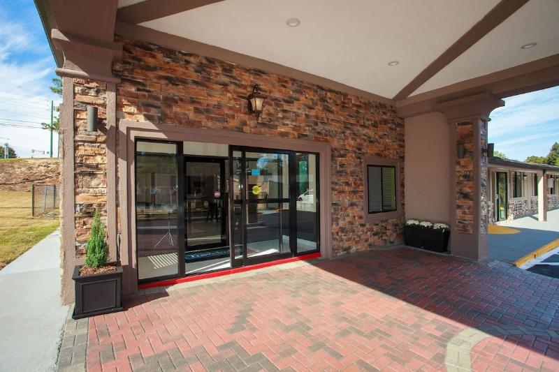 酒店 Travelodge By Wyndham Macon West