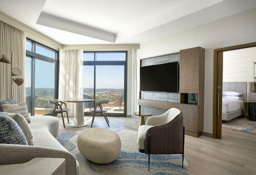 فندق Vea Newport Beach, A Marriott Resort & Spa