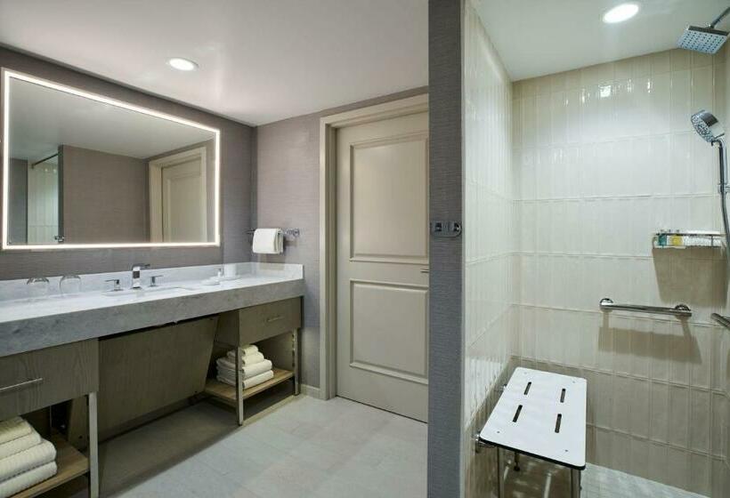 فندق Vea Newport Beach, A Marriott Resort & Spa