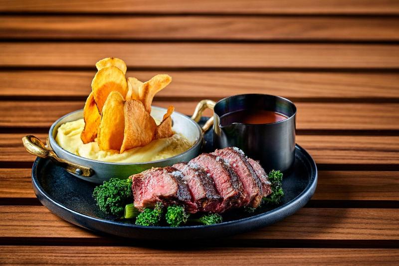 فندق Vea Newport Beach, A Marriott Resort & Spa