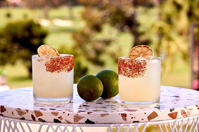 فندق Vea Newport Beach, A Marriott Resort & Spa