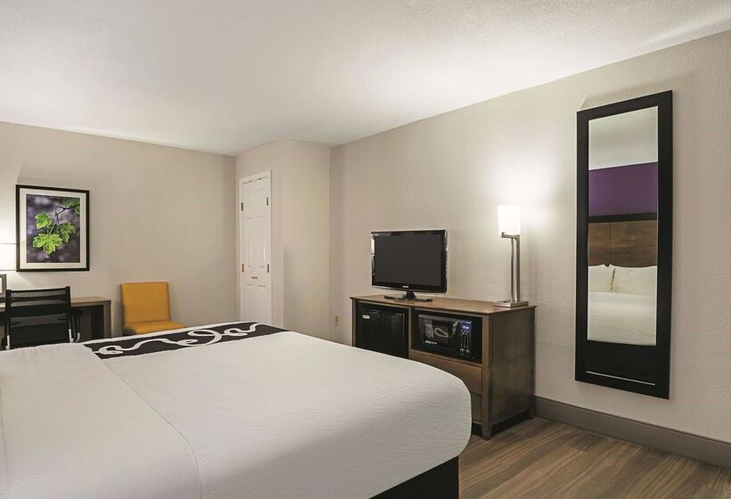 호텔 Wingate By Wyndham Galveston East Beach