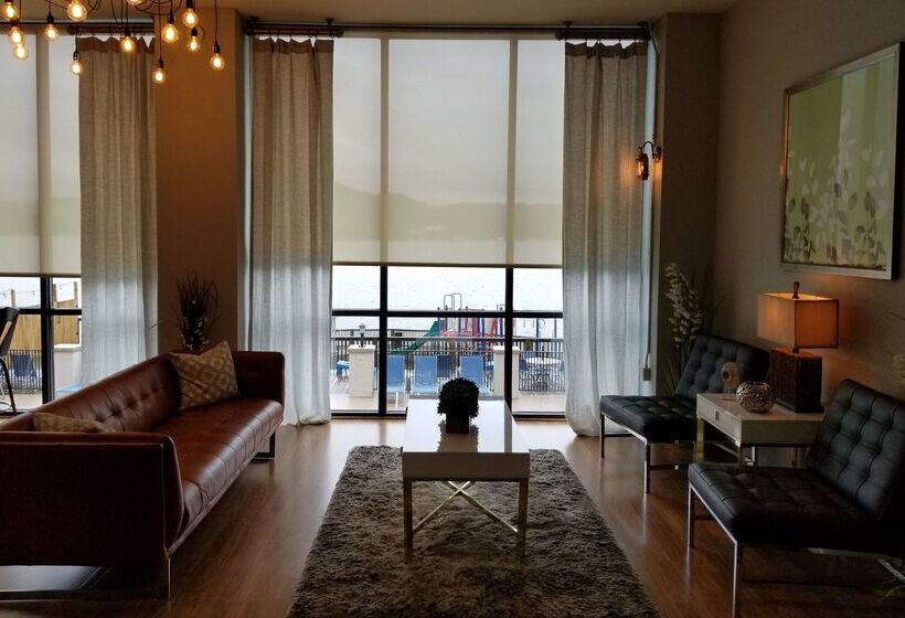 בית מלון כפרי Wyndham Garden Lake Guntersville