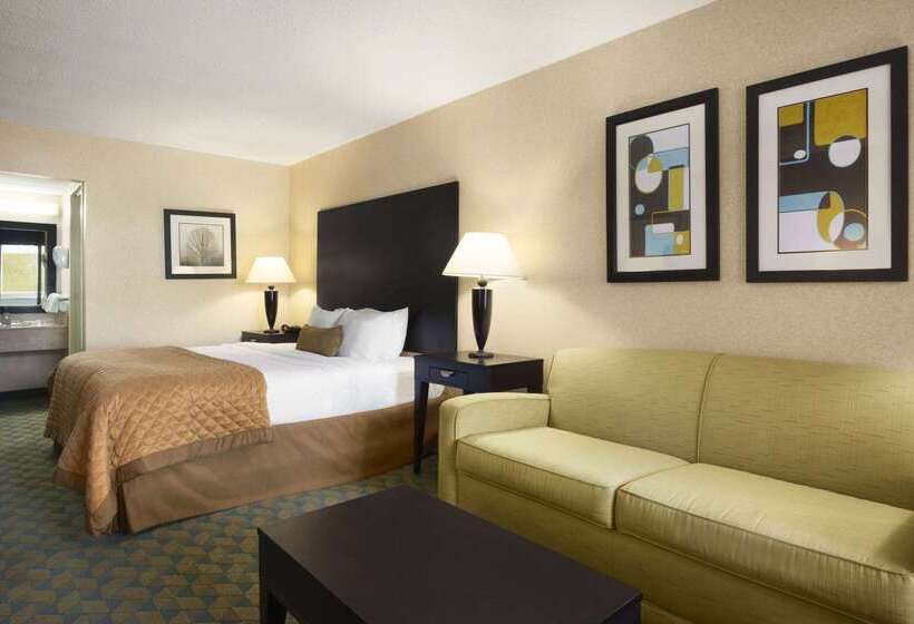 בית מלון כפרי Wyndham Garden Lake Guntersville