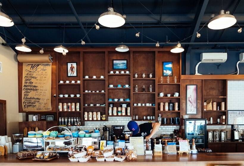 Outrigger Kauaʻi Beach Resort & Spa